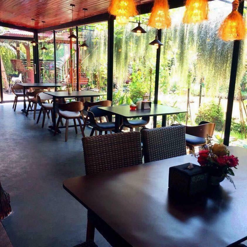 Ruean Thai Nai Bang By Pansak Resort Сураттхани Экстерьер фото