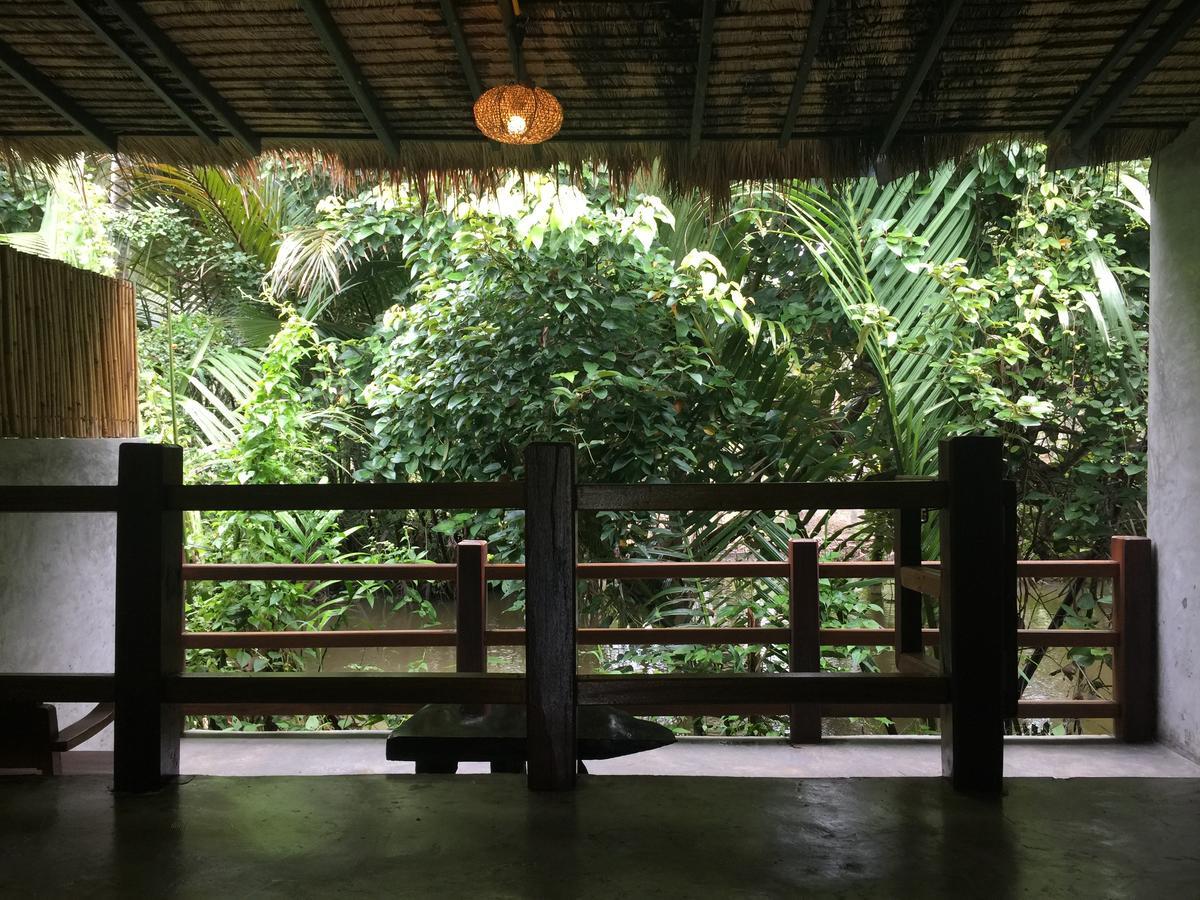 Ruean Thai Nai Bang By Pansak Resort Сураттхани Экстерьер фото